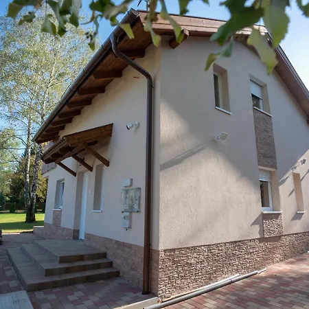 Banki Vendeghaz Villa Kültér fotó