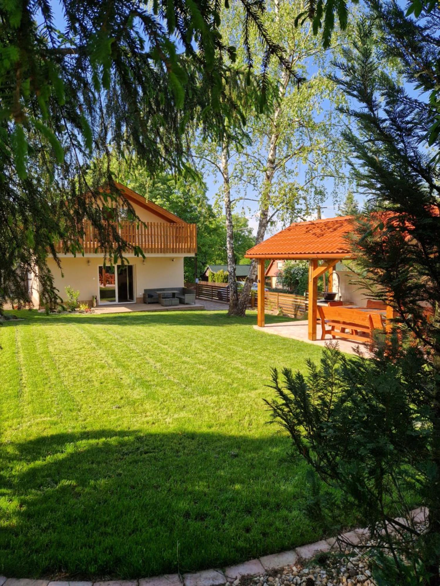Holiday home Banki Vendeghaz Bank (Nograd)